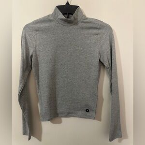 Hollister NWT Gray Long Sleeve Mockneck Top size small